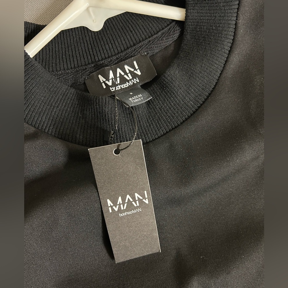 Boohoo Mens Black t shirt